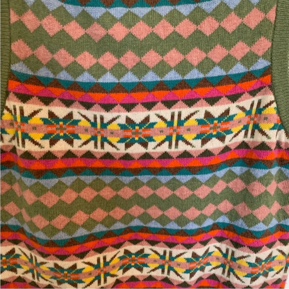 Boden Edie Fair Isle Vest in Green Heritage - Picture 12 of 14